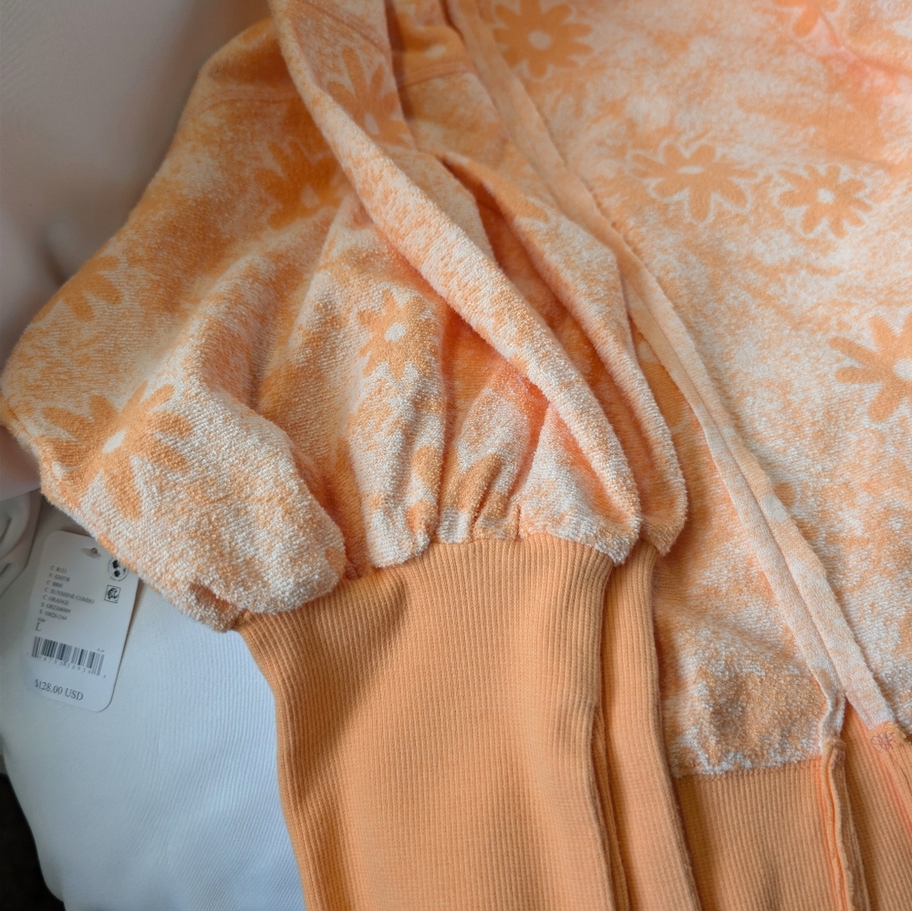 Free People Steal My Sunshine Pullover Terry Cloth Blend Orange White Large NWT - Picture 7 of 13